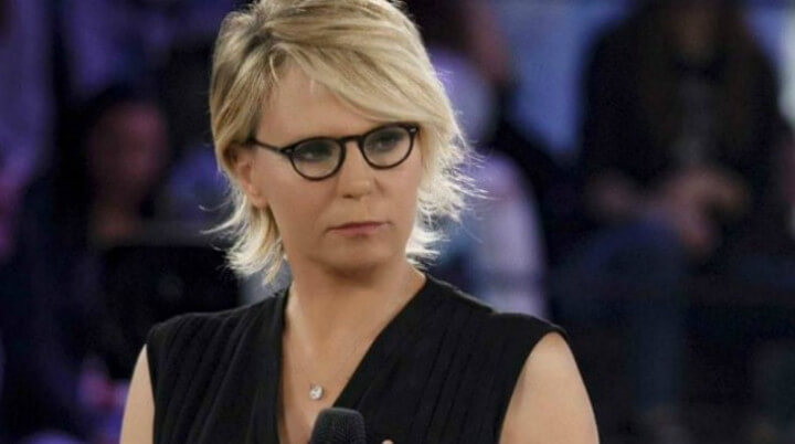 maria de filippi arrabbiata con opinionista