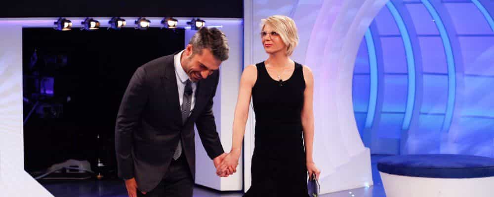 C’è posta per te, anticipazioni di stasera sabato 3 marzo 2018: ospiti Luca Argentero e Emma Marrone