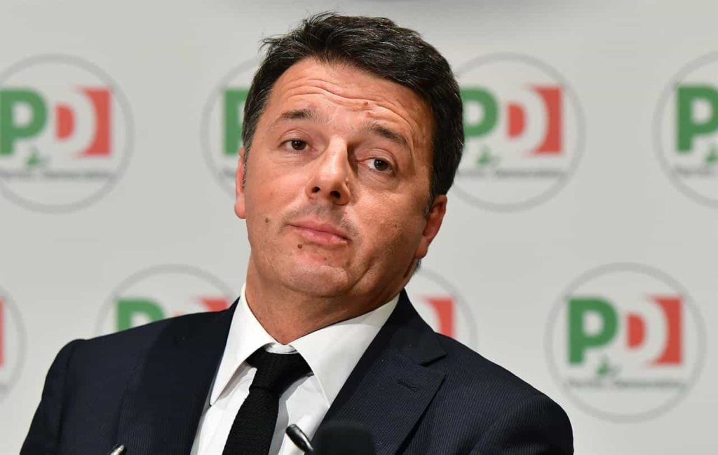 Matteo Renzi annuncia le sue dimissioni da segretario del Pd dopo la sconfitta elettorale