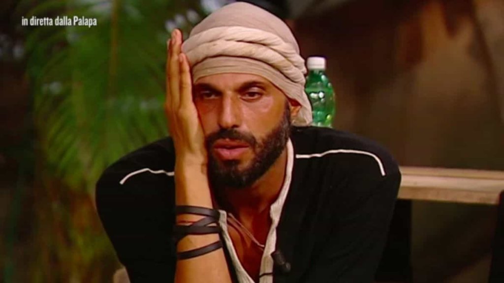 Isola dei famosi 2018: la lite tra Jonathan Kashanian e Amaurys Perez!