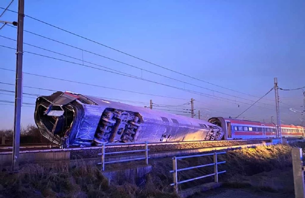 Frecciarossa deragliato, due decessi